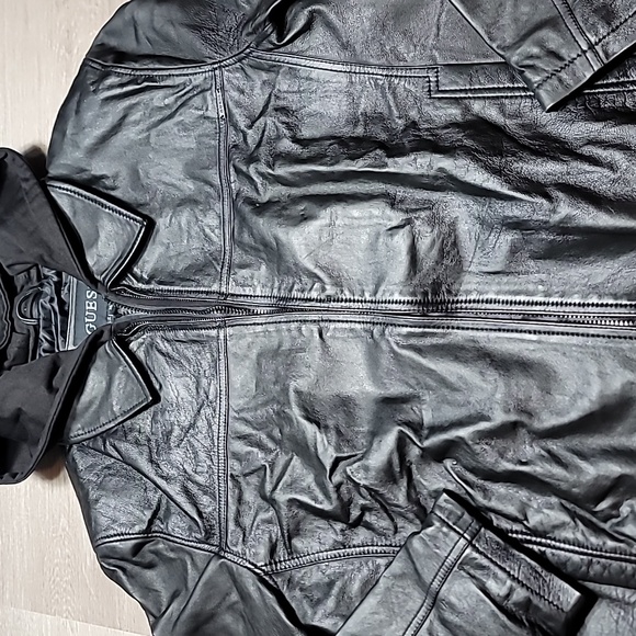 GUESS %100 LEATHER JACKET ZIP UP WITH HOODIE.. Size XL - Picture 7 of 11